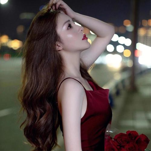 最新版女微信头像2025年最新潮流