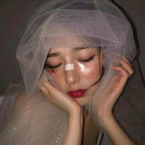 最新版女微信头像2025年最新潮流