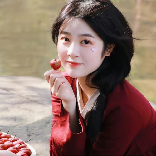 2025最火高颜值美女头像图片