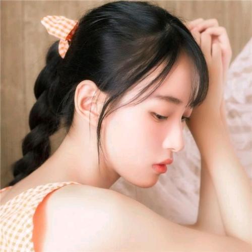 2025最火高颜值美女头像图片