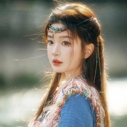 2025最新款微信头像女生图片