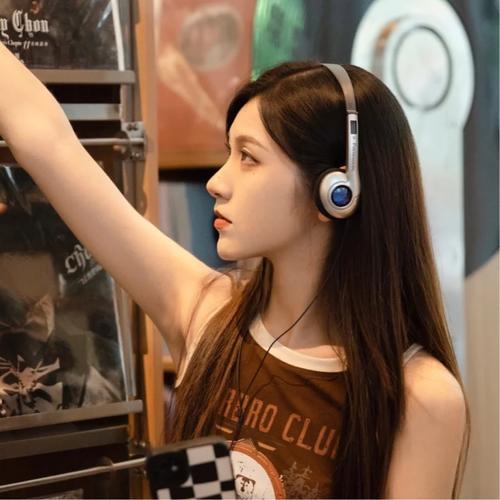 2025最新款微信头像女生图片