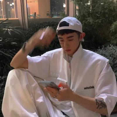 精选120张男生头像