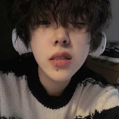 精选120张男生头像