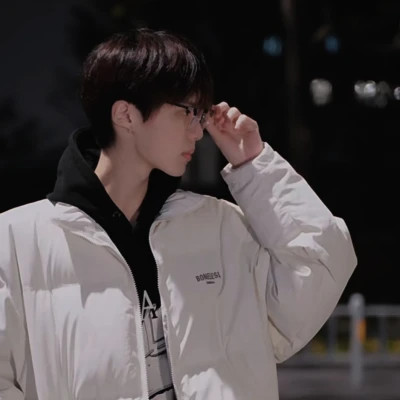 精选120张男生头像