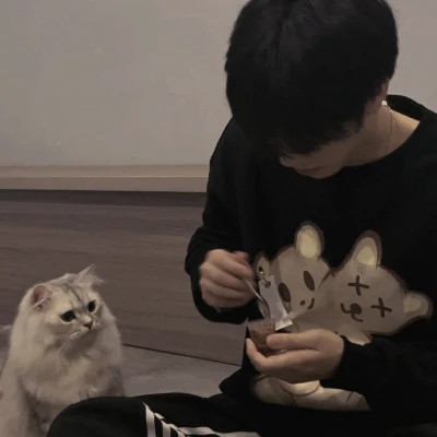 优雅帅气的男生头像图片