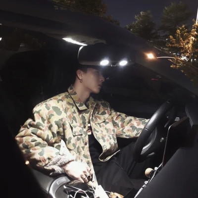 精选男生头像