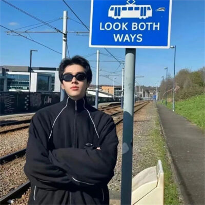精选微信男生头像图片