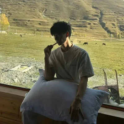 精选微信男生头像图片