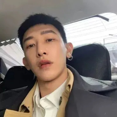 精选微信男生头像图片