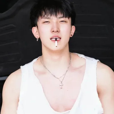 精选微信男生头像图片