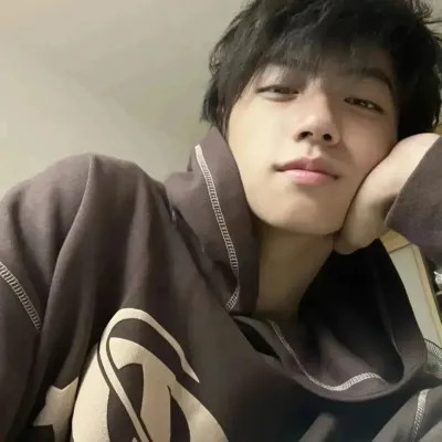 精选微信男生头像图片