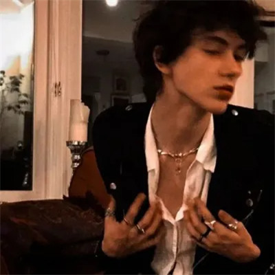超酷微信男生头像