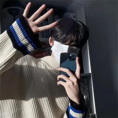 超酷微信男生头像
