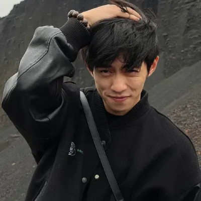 高质量的微信男生头像