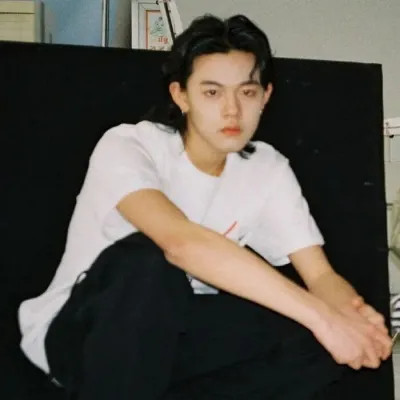 各具特色的微信男生头像