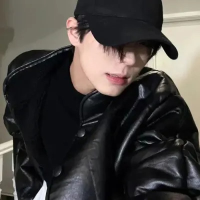 各具特色的微信男生头像