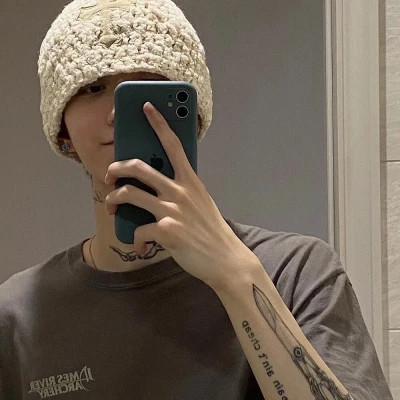 高颜值微信男生头像