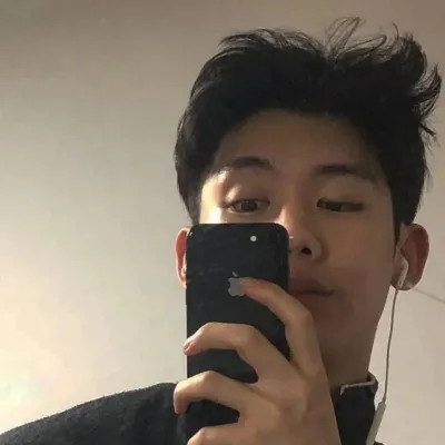 高颜值微信男生头像