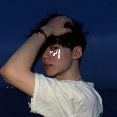 高颜值微信男生头像