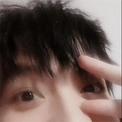 高颜值微信男生头像