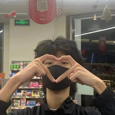 超火爆微信男生头像图片