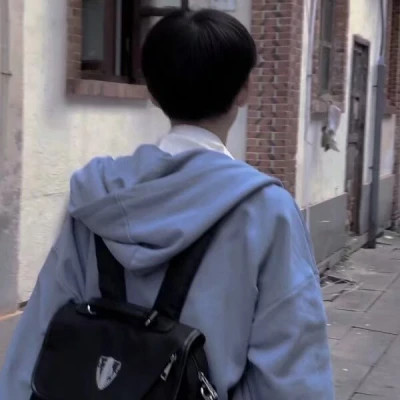 超流行的QQ男生头像图片