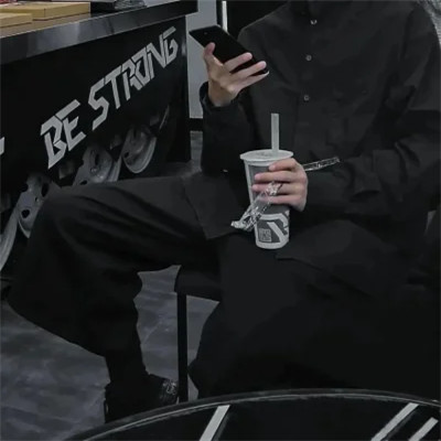 超流行的QQ男生头像图片