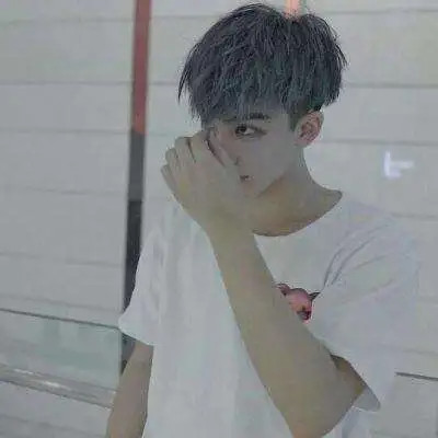 高质量的QQ男生头像图片