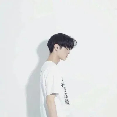 高质量的QQ男生头像图片