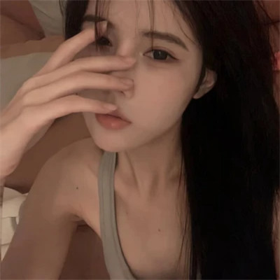 气质优雅的女性头像