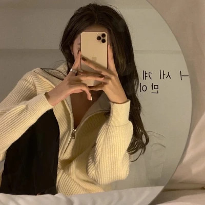 气质优雅的女性头像
