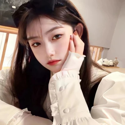 气质优雅的女性头像