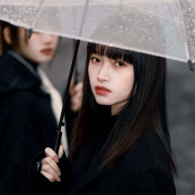 收藏点赞超多的女生头像图片