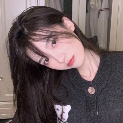 收藏点赞超多的女生头像图片