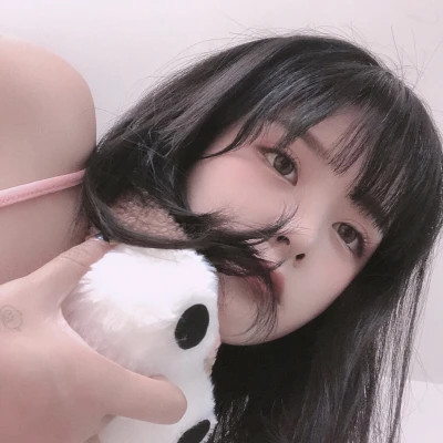 收藏点赞超多的女生头像图片