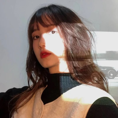 收藏点赞超多的女生头像图片