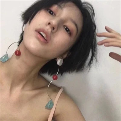 精选女生头像