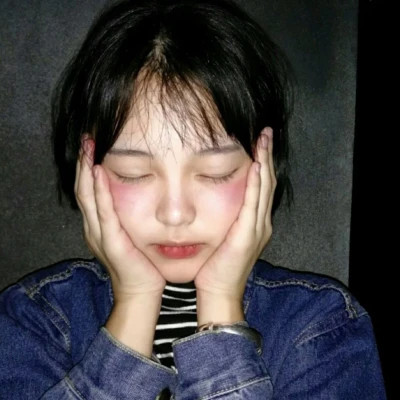 精选女生头像