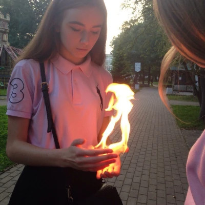 个性独特女生头像