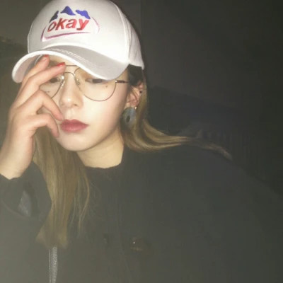 个性独特女生头像