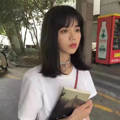 超有个性的女生头像