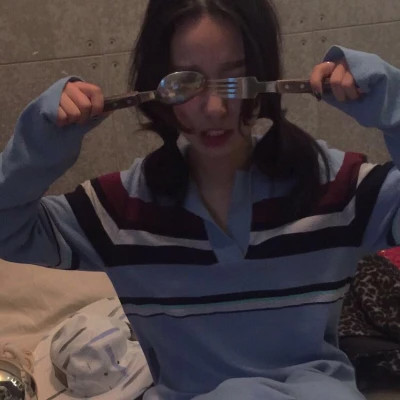 超有个性的女生头像