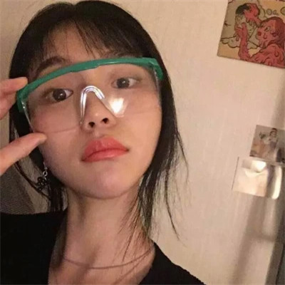 超有个性的女生头像