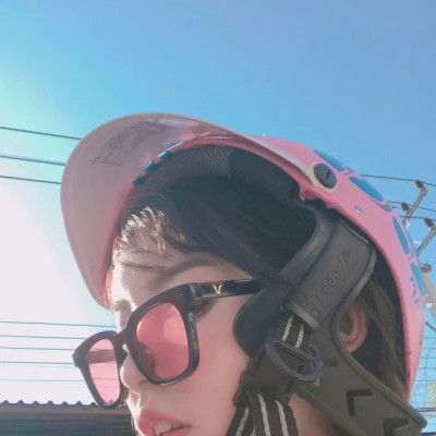 超有个性的女生头像