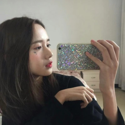 超有个性的女生头像