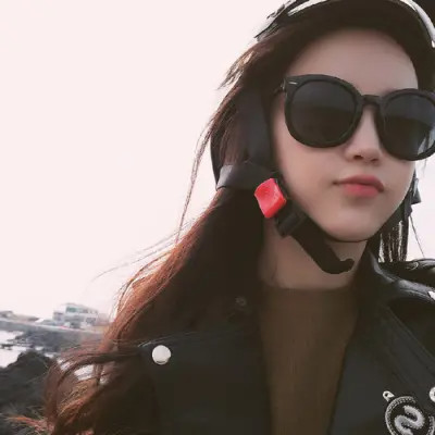 超有个性的女生头像