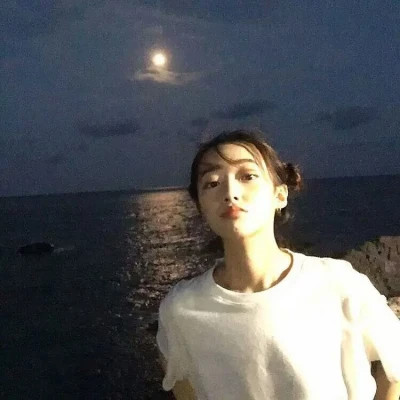 超有个性的女生头像