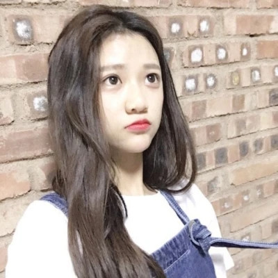 精选真人女生头像图片