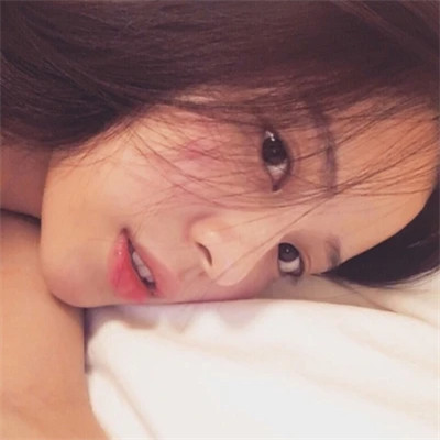 精选真人女生头像图片